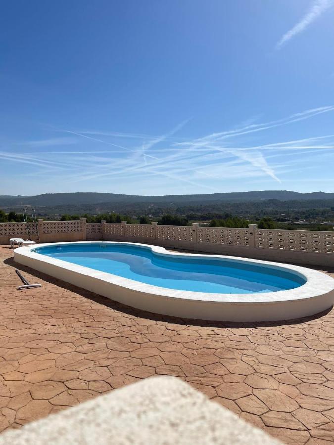 Djm Palms - Shared Casa Rural - Casa Rural Compartida - No Es Una Casa Privada Ayora Exterior photo
