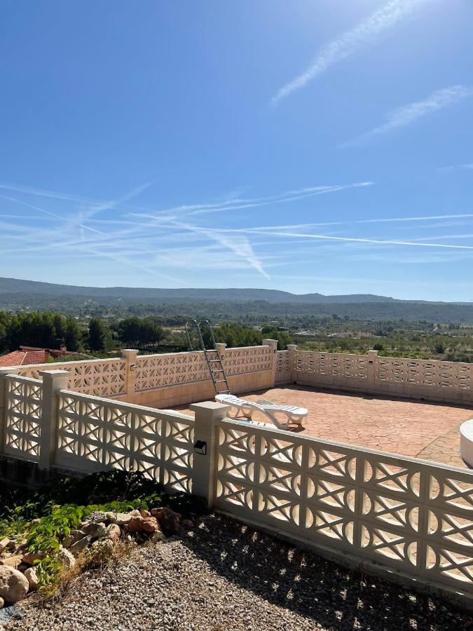 Djm Palms - Shared Casa Rural - Casa Rural Compartida - No Es Una Casa Privada Ayora Exterior photo