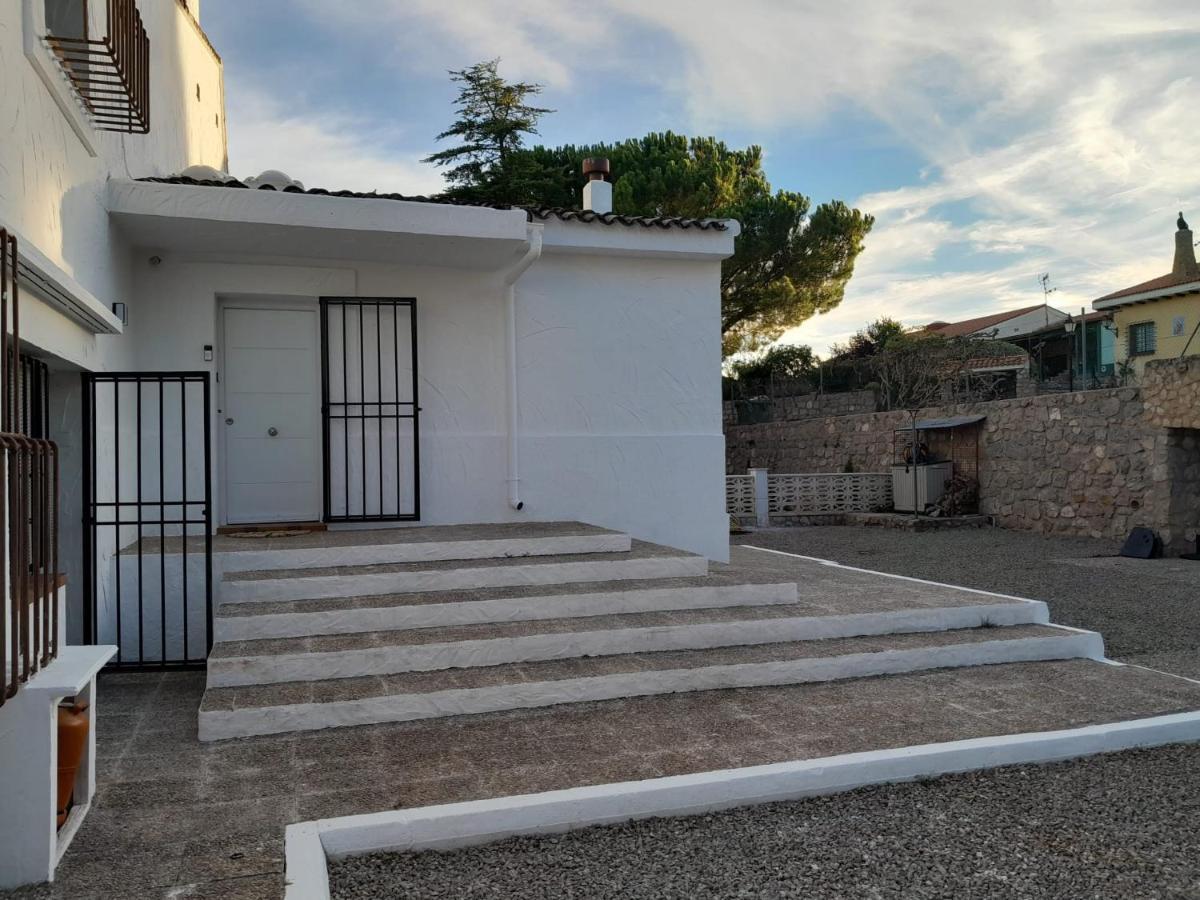 Djm Palms - Shared Casa Rural - Casa Rural Compartida - No Es Una Casa Privada Ayora Exterior photo
